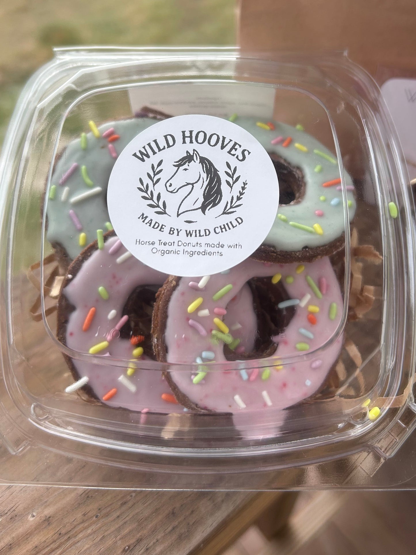 π΄ Wild Hooves Horse Donuts β 4 Pack
